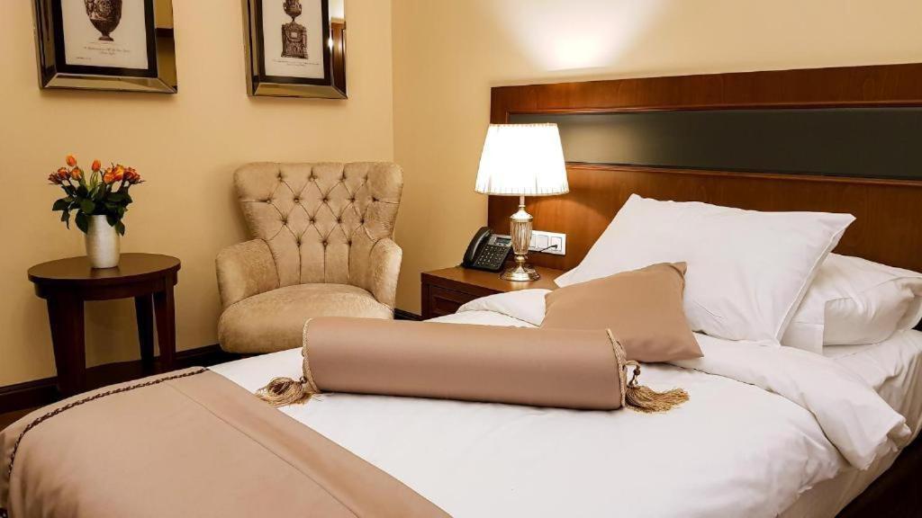 קושיצה Hotel Michael'S Palace מראה חיצוני תמונה