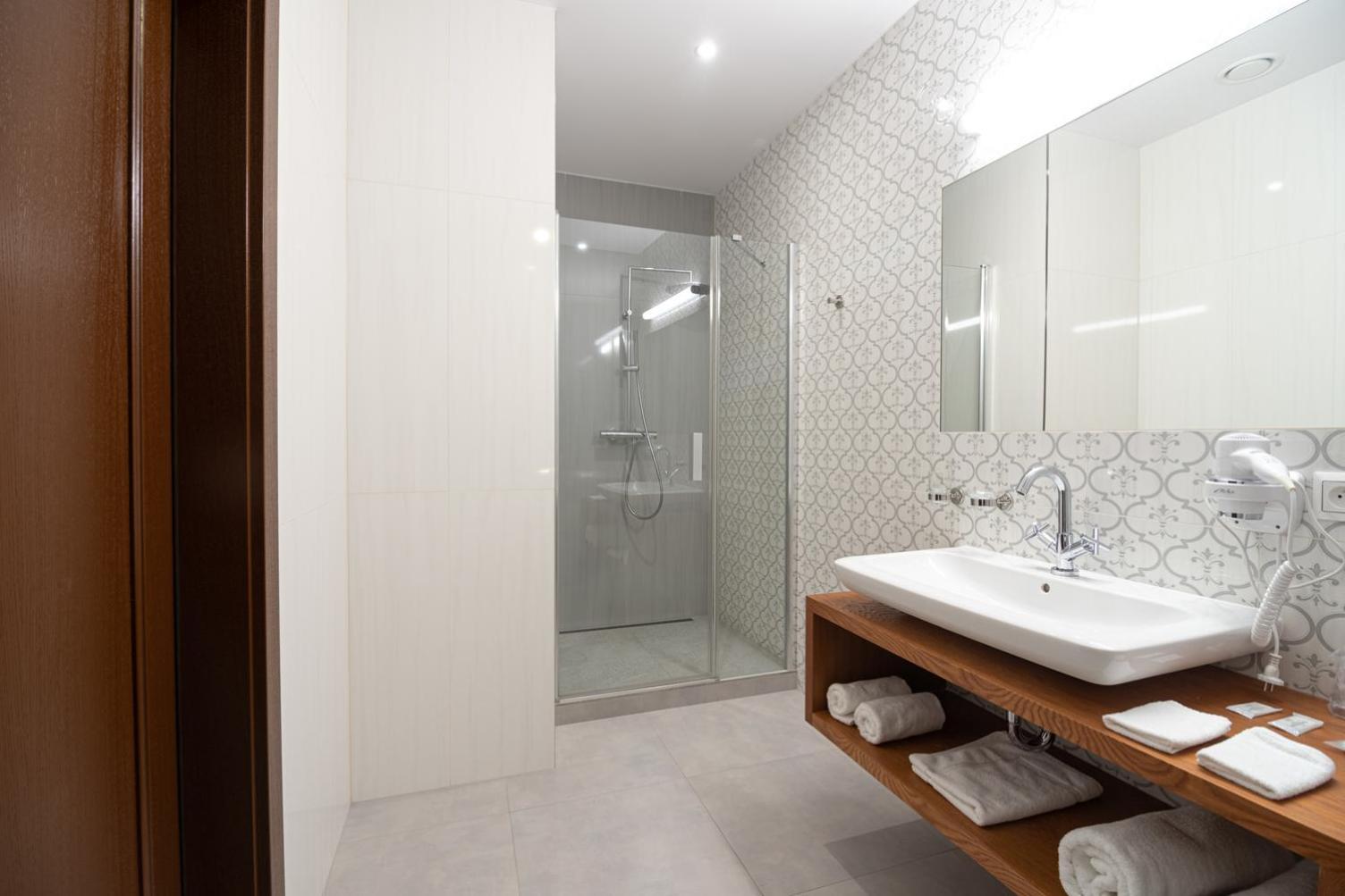 קושיצה Hotel Michael'S Palace מראה חיצוני תמונה