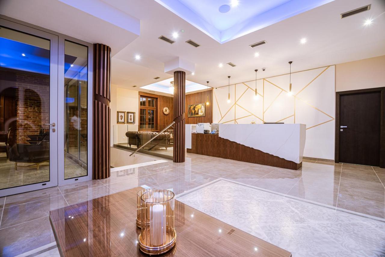 קושיצה Hotel Michael'S Palace מראה חיצוני תמונה