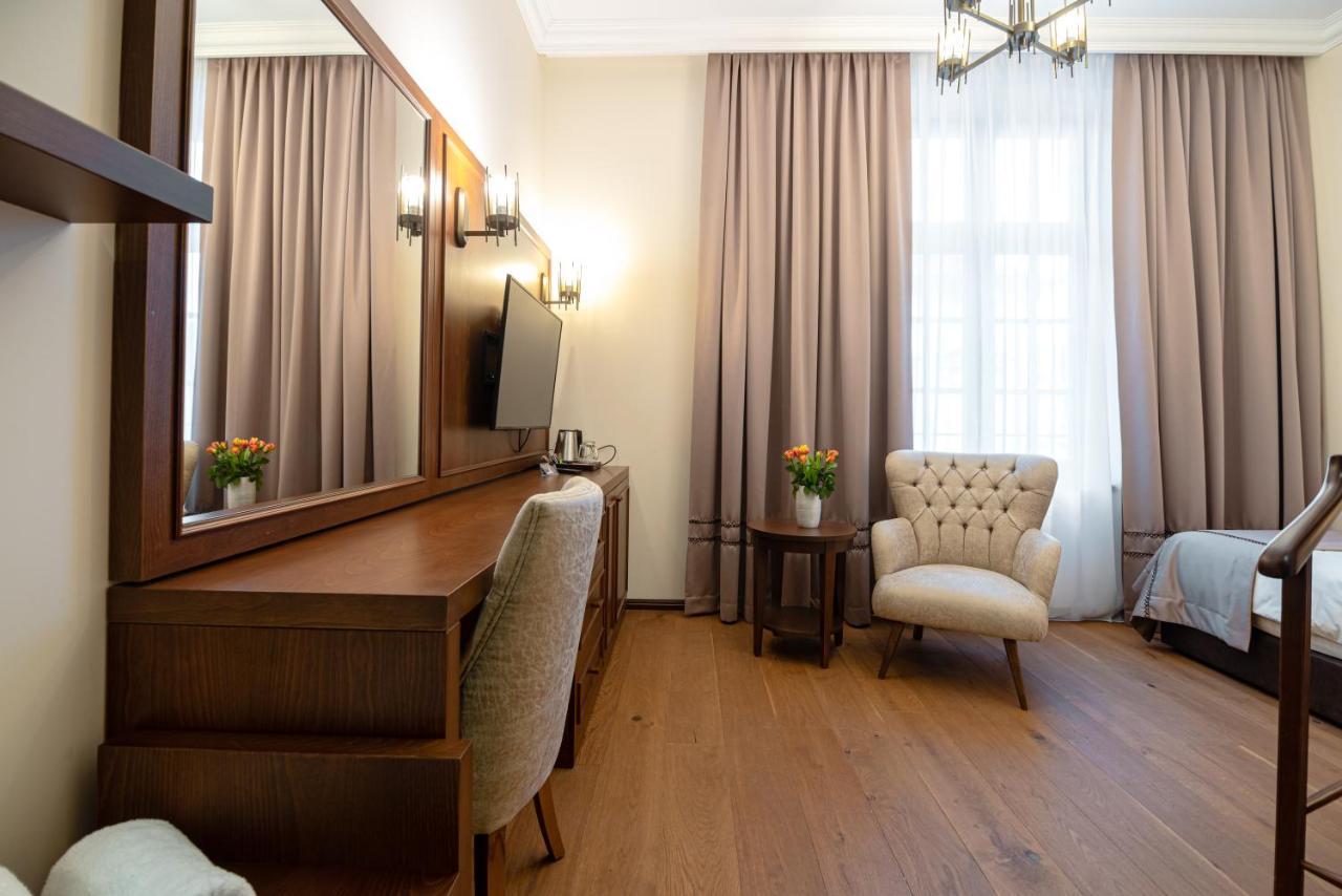 קושיצה Hotel Michael'S Palace מראה חיצוני תמונה